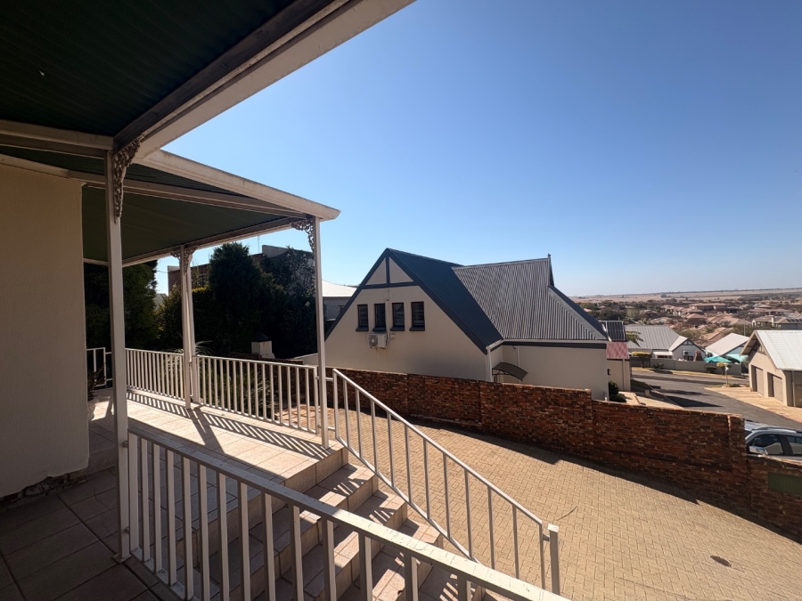 3 Bedroom Property for Sale in Wilkoppies North West